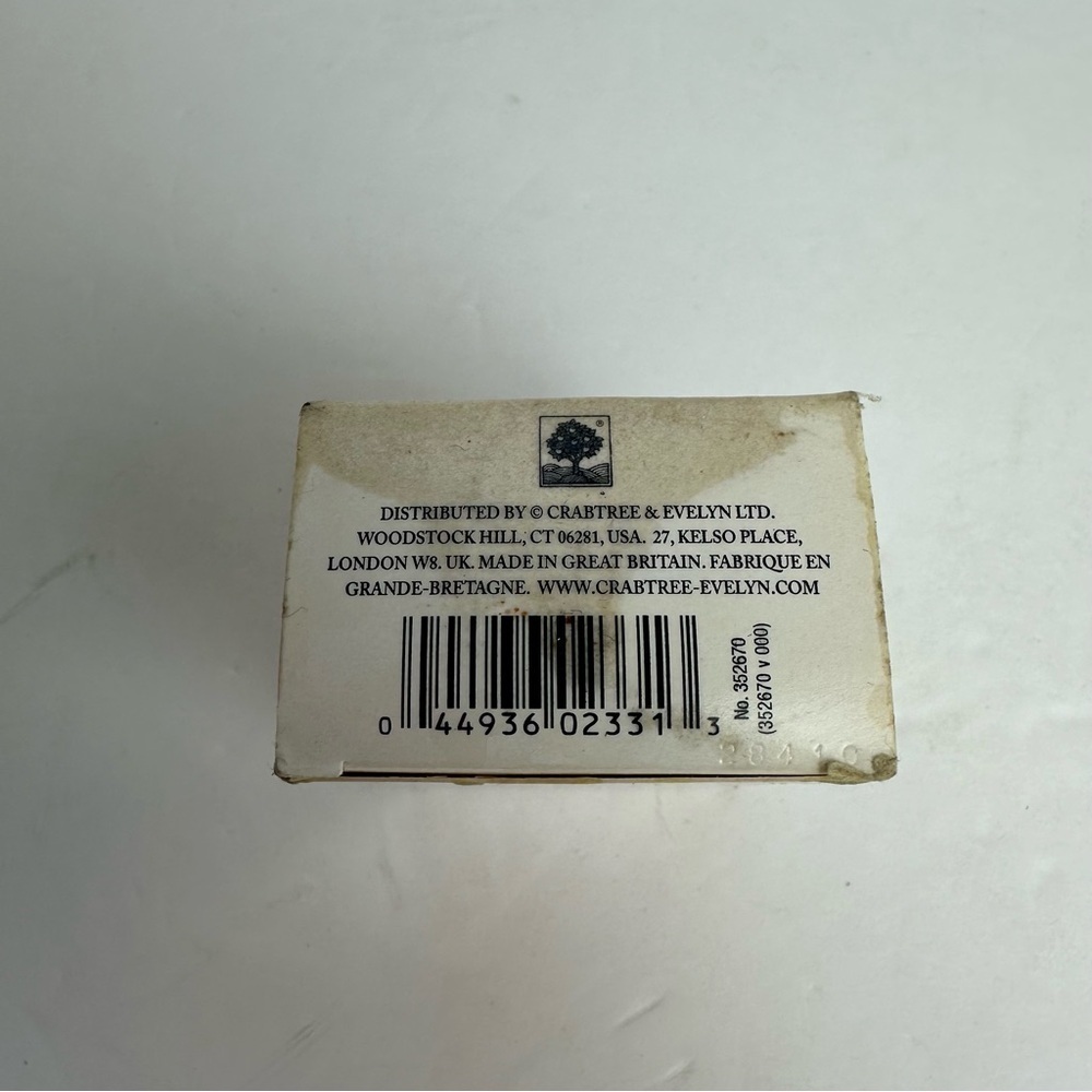 Crabtree & Evelyn Rosewater Soap with Cold Cream 3.5 oz Made in England NEW FLAW - Picture 4 of 8